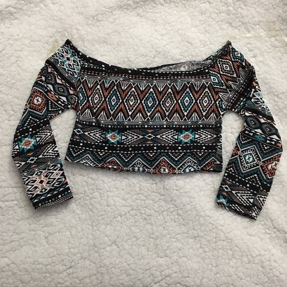 Half Sleeve Print Crop Top - Picture 1 of 1